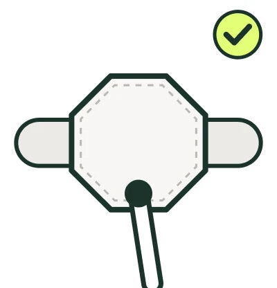 Bottom of a padel racket handle with the Padelplay mount: Side strap